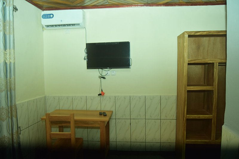 Chambre moderne avec vue